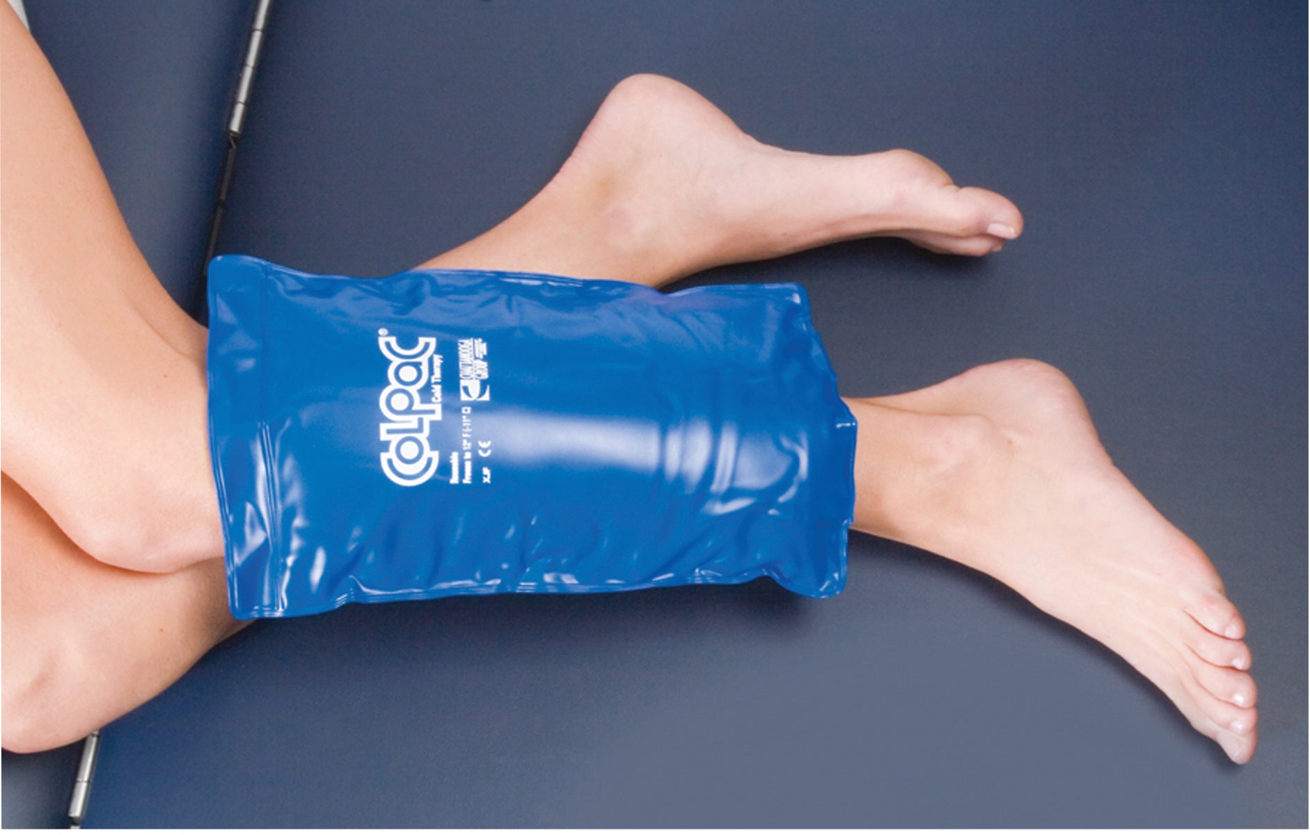 ColPaC Blue Vinyl Cold Pack - half size - 7" x 11" - Case of 12