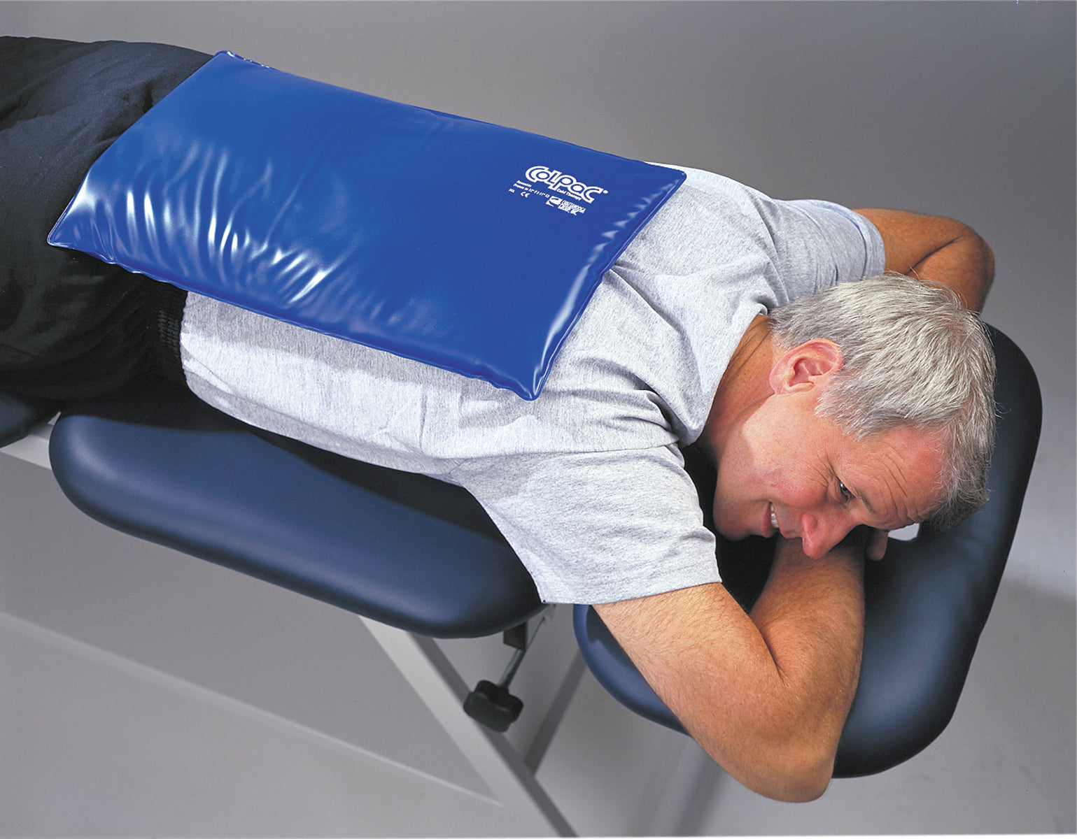 ColPaC Blue Vinyl Cold Pack - oversize - 11" x 21"