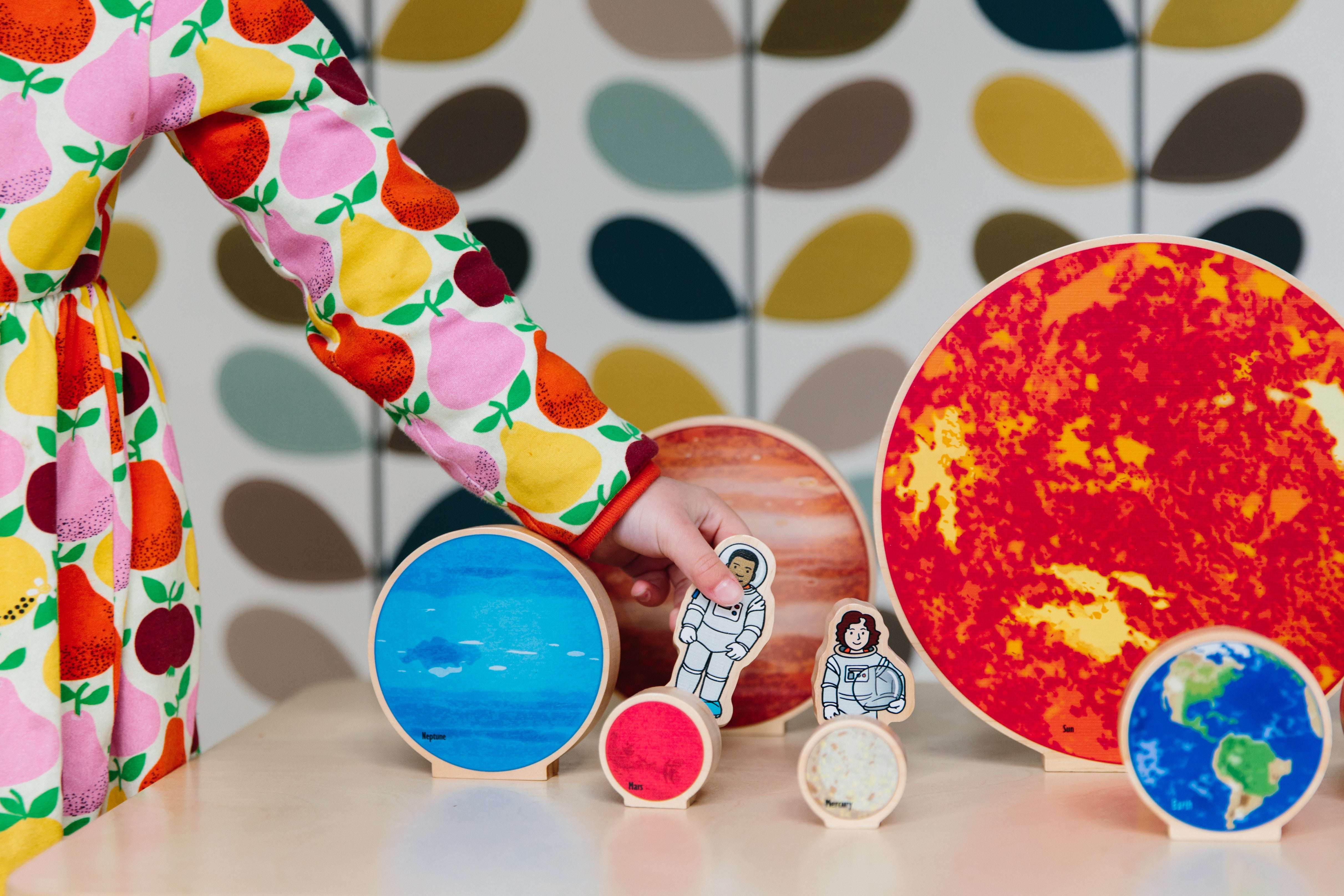 Traveling in Space - Set of 12