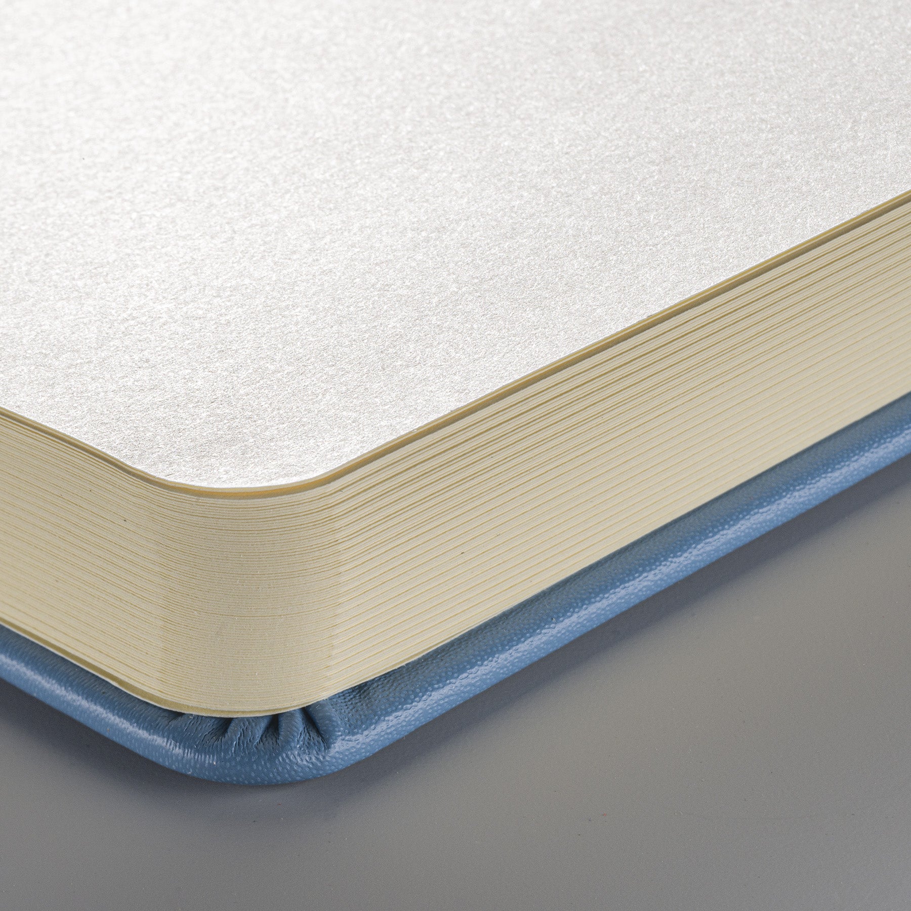 Sketchbook, 80 Sheets, 90lbs, Lake Blue Cover, 3.5" x 5.5"
