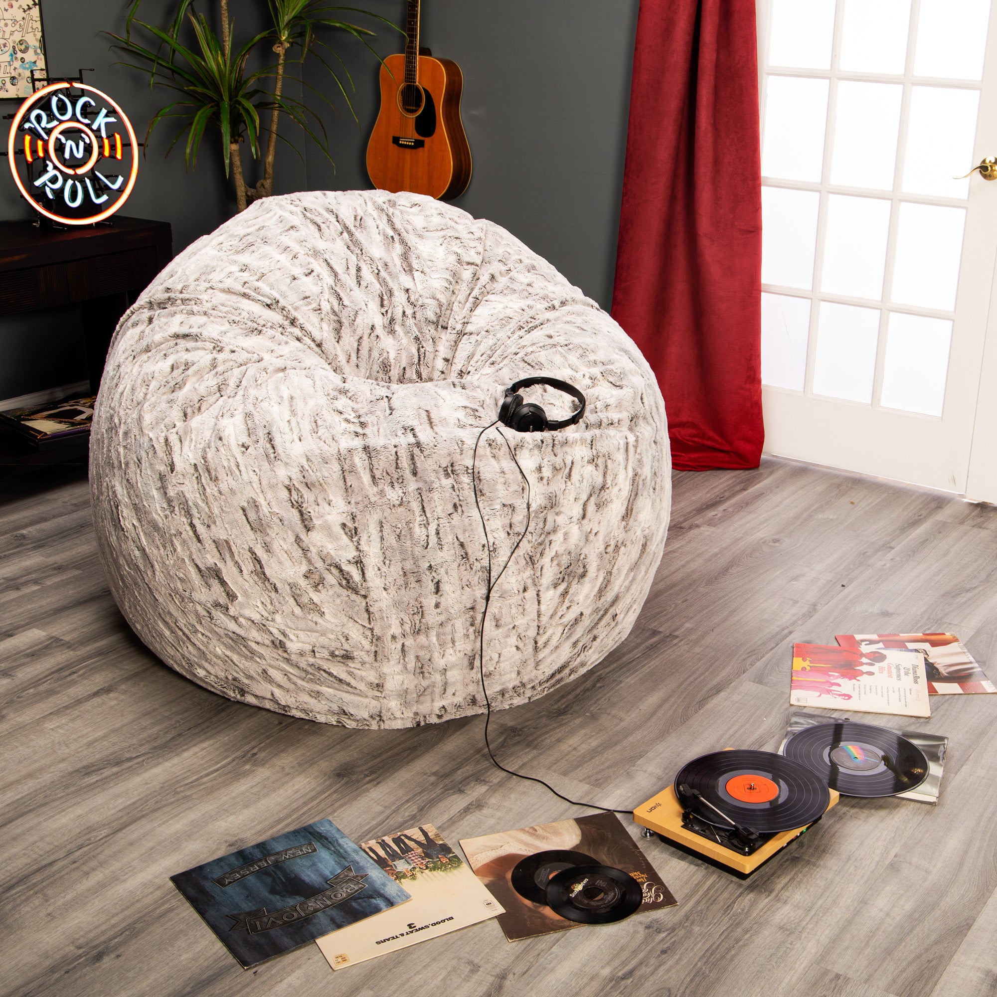 Jaxx 6 Foot Cocoon - 2-in-1 Convertible Bean Bag Bed & Large Bean Bag Chair for Adults, Premium Luxe Faux Fur - Silver Fox