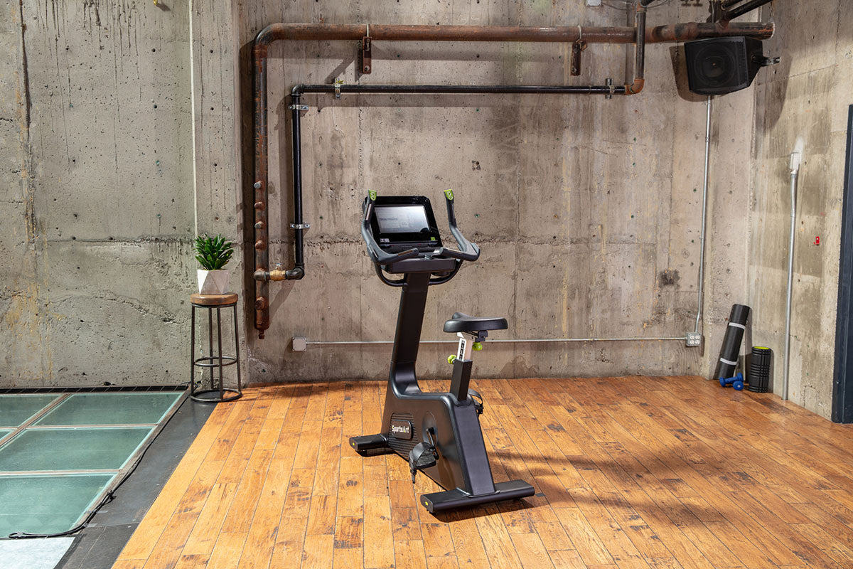 SportsArt, C574U Elite Upright Cycle, 13" Senza Touchscreen