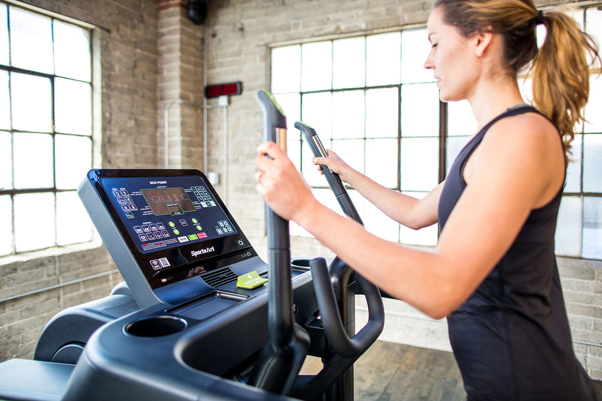 SportsArt G886 Verso Status Eco-Powr Cross Trainer