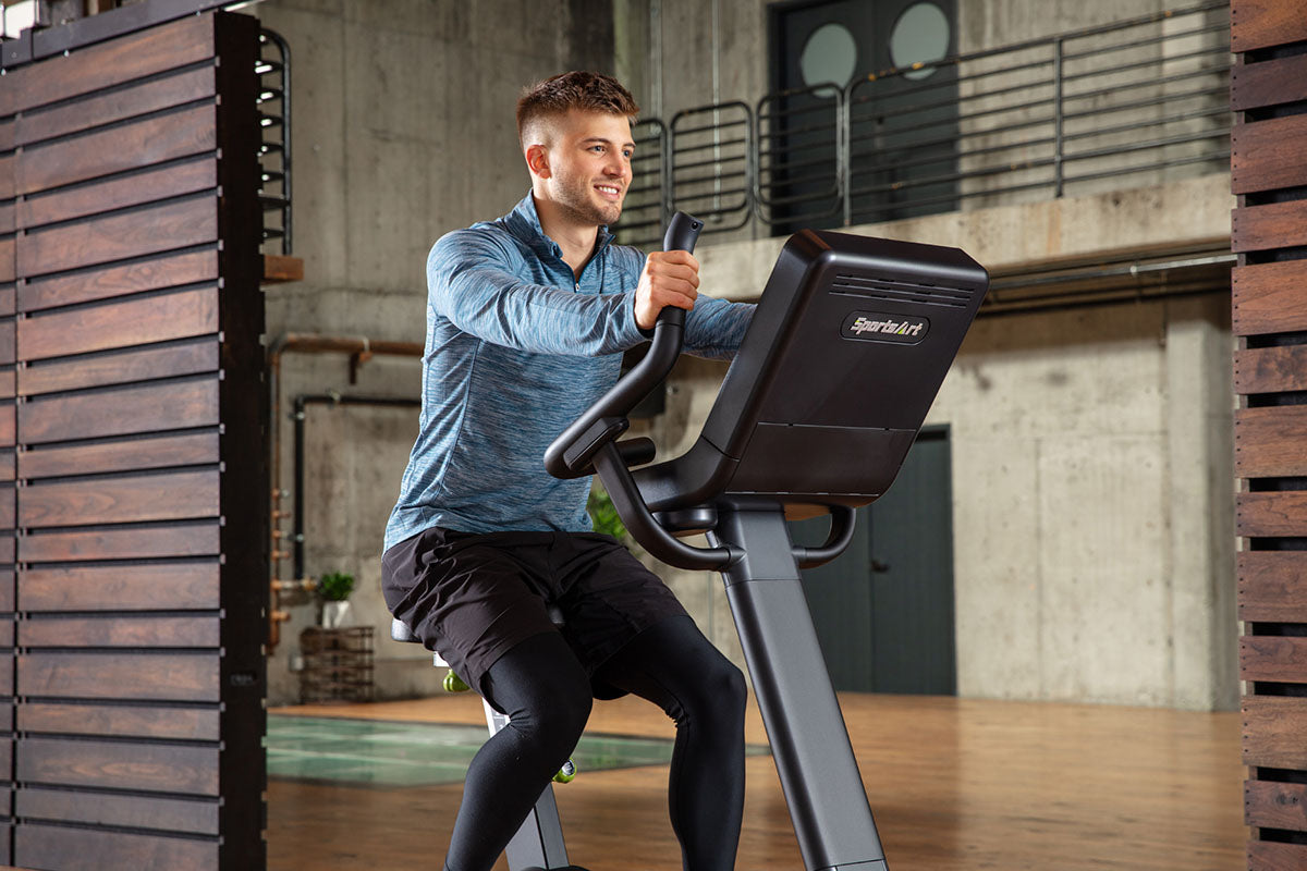 SportsArt G574U Elite Eco-Powr Upright Cycle