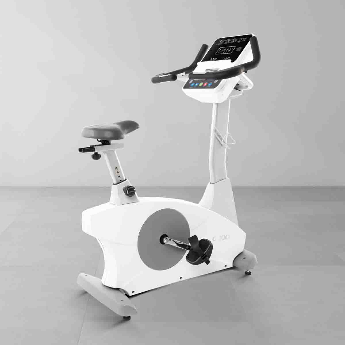 Spirit Rehab, 4.0U Upright Bike, 43" x 22" x 54"