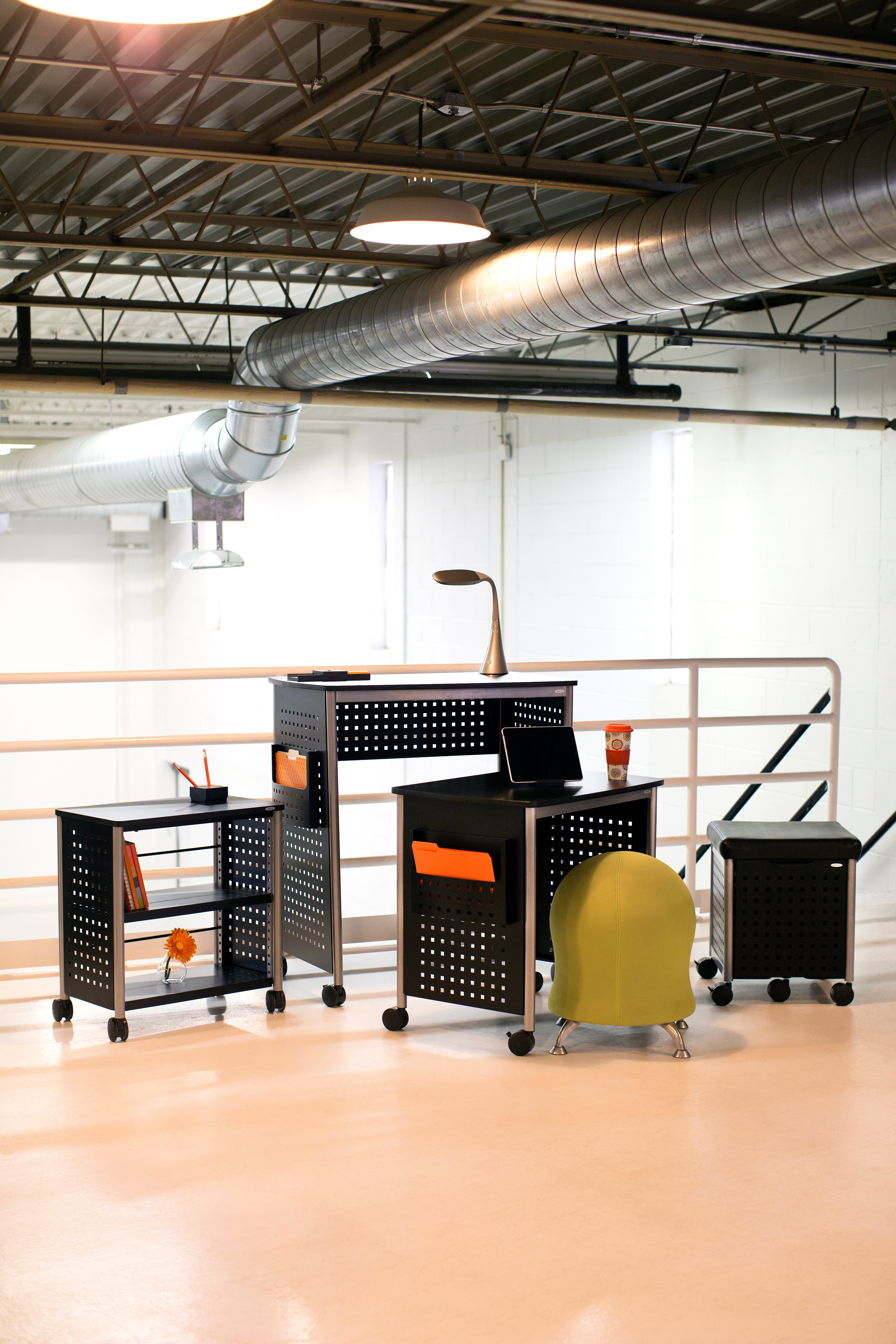 Scoot Workstation
