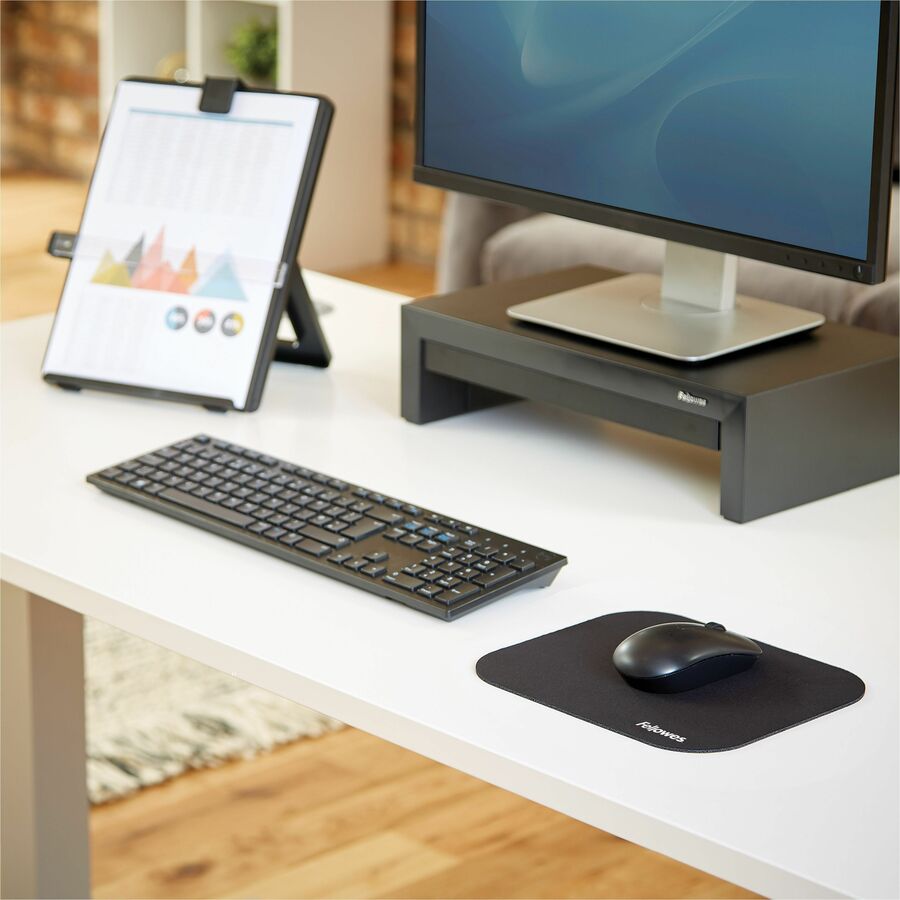 Fellowes Mouse Pad - 0.13" Height x 9" Width x 8" Depth - Black - Polyester - Scratch Resistant - 1 Each