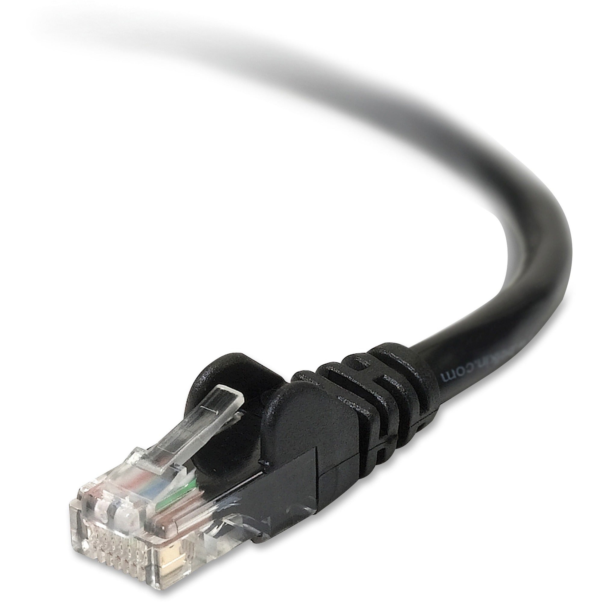 Belkin RJ45 Category 6 Snagless Patch Cable - 5 ft Category 6 Network Cable - First End: 1 x Male - Second End: 1 x RJ-45 - Male - Patch Cable - Black - 1 Each