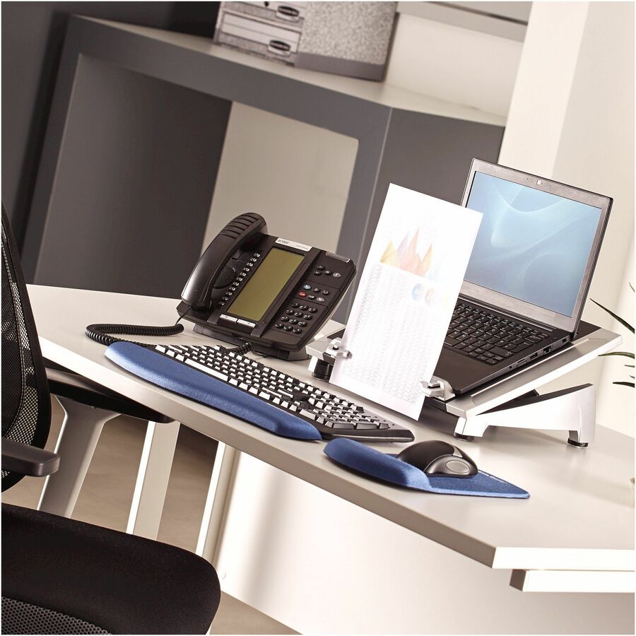 Up to 17" Screen Support - 10 lb Load Capacity - 6.50" Height x 15.06" Width x 10.50" Depth - Silver, Black