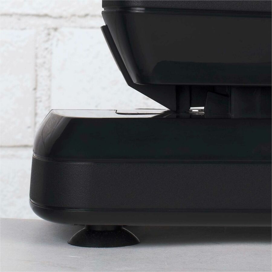 Staples Upto 50 Sheet of 20lb Paper - Holds Upto 210 Staple - Full Strip - Staple Size: 0.37" - 1.13" Throat Depth - Front Loading - Black - Plastic - 1 Each