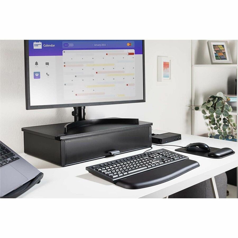 Cable Connectivity - USB Interface - 104 Key(s) - English - Computer - Membrane Keyswitch - Black