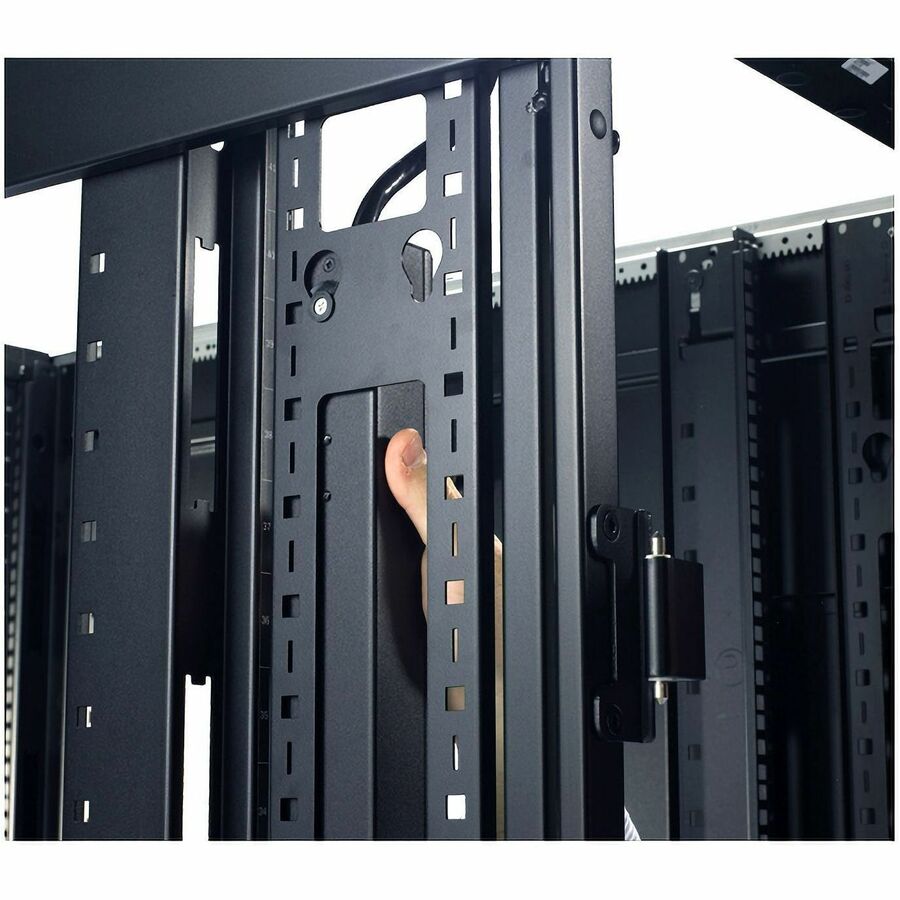APC by Schneider Electric Basic Rack 1.92kVA PDU