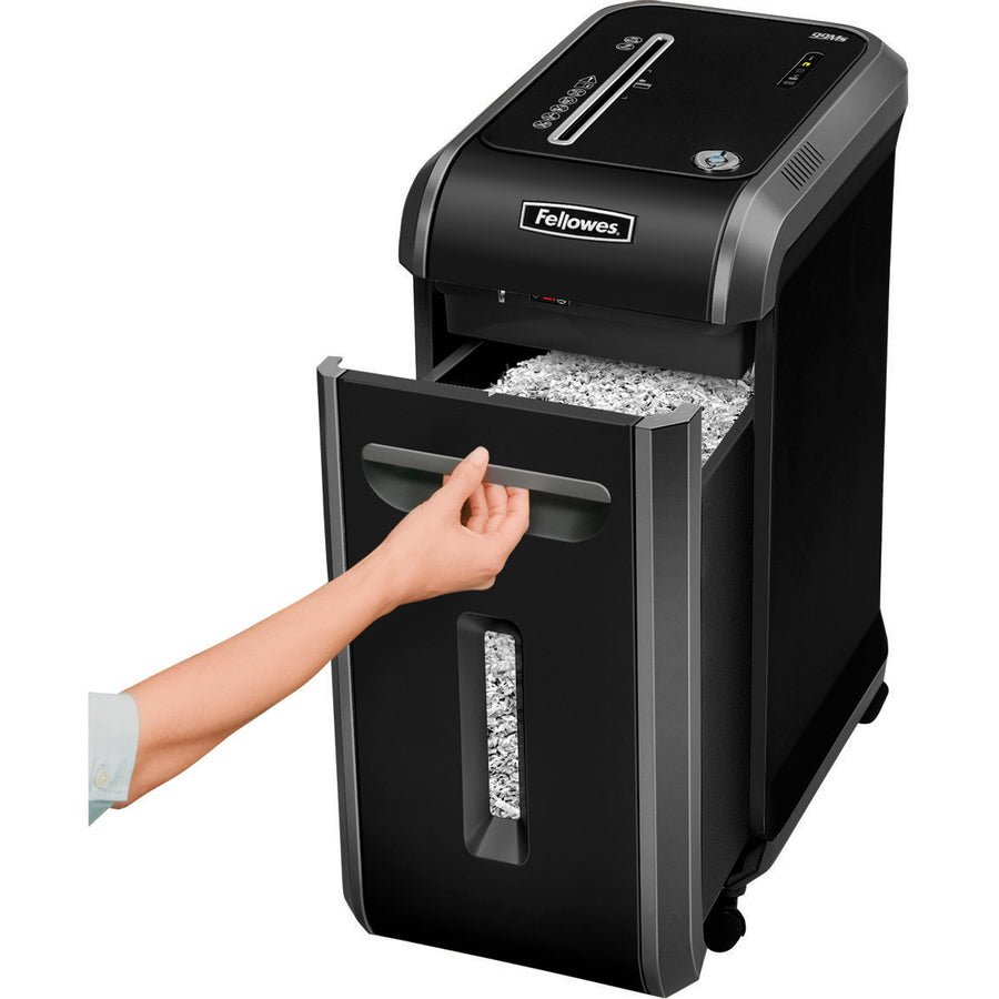 Non-continuous Shredder - Micro Cut - 14 Per Pass - for shredding Staples, Credit Card, Paper - 0.078" x 0.563" Shred Size - P-5 - 11 ft/min - 9" Throat - 20 Minute Run Time - 40 Minute Cool Down Time - 9 gal Wastebin Capacity - Black, Silver