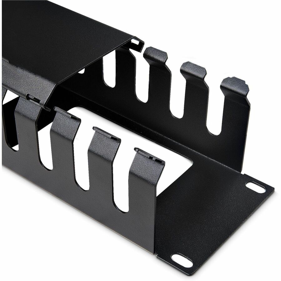 StarTech.com 2U Horizontal Finger Duct Rack Cable Management Panel with Cover
