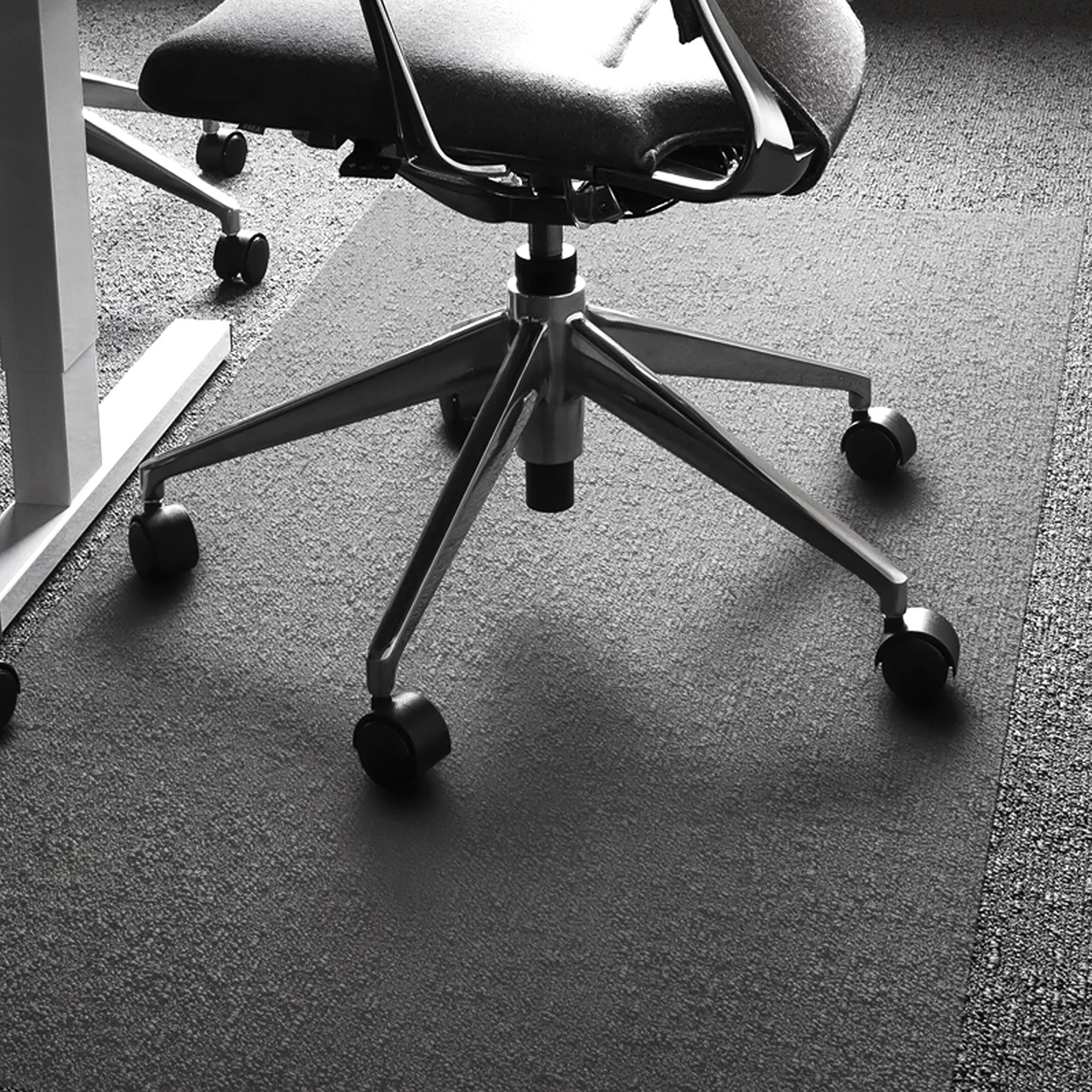 Carpet, Home, Office - 79" Length x 60" Width x 0.090" Depth x 0.090" Thickness - Rectangular - Polycarbonate, Polyvinyl Chloride (PVC) - Clear - 1 Each - TAA Compliant