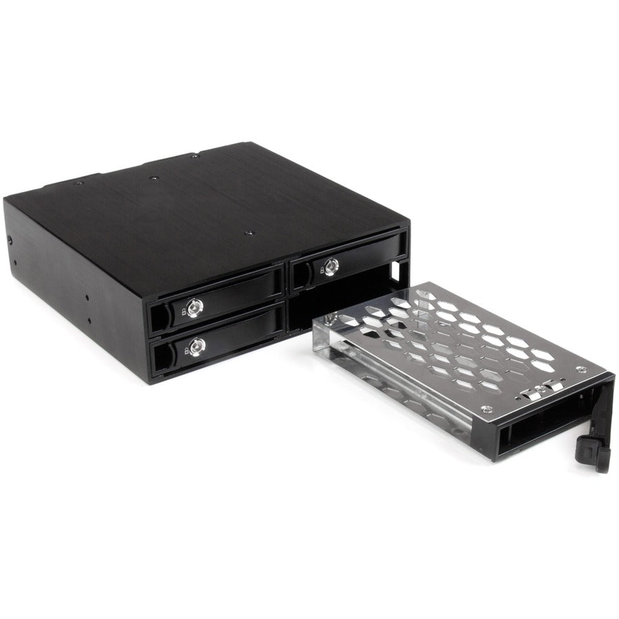 StarTech.com Drive Enclosure for 5.25" SATA/600, Serial Attached SCSI (SAS) - Serial ATA/600 Host Interface Internal - Black