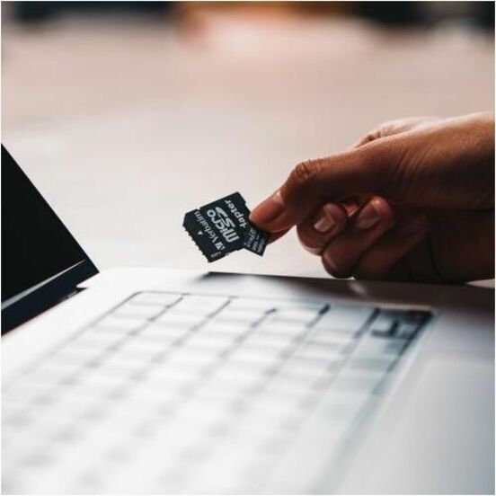 45 MB/s Read - Lifetime Warranty