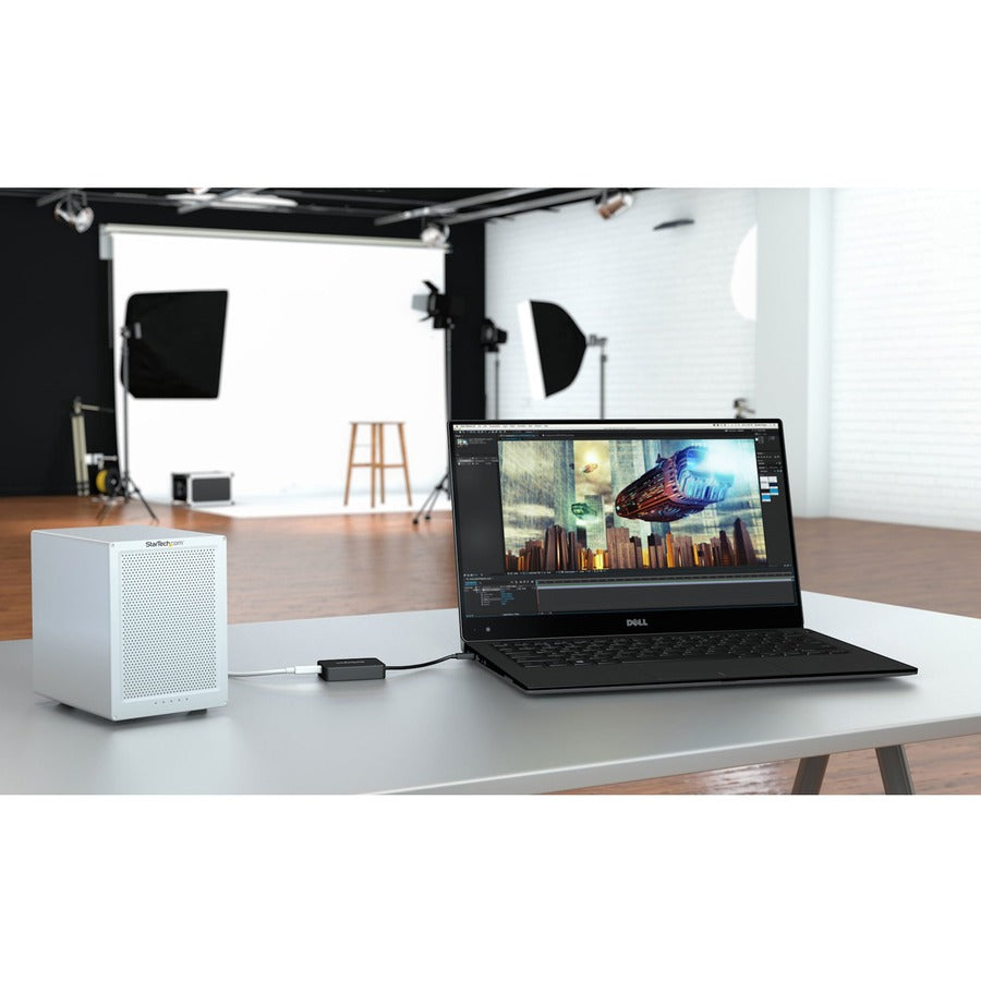 StarTech.com Thunderbolt 3 to Thunderbolt Adapter