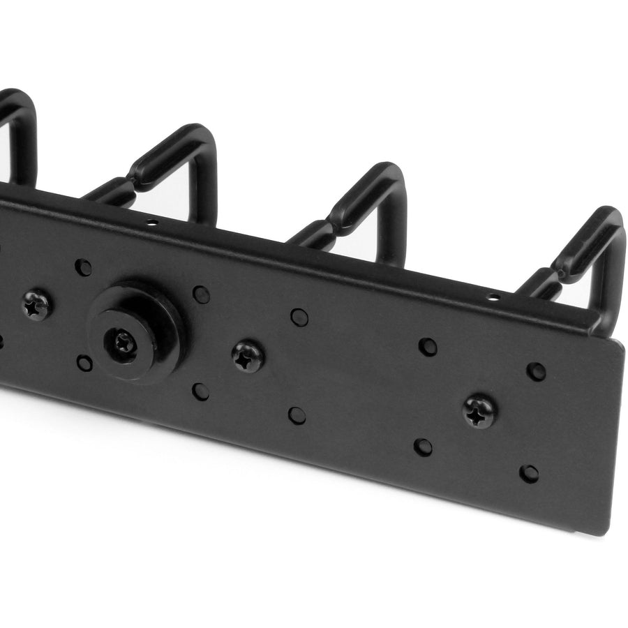 StarTech.com Vertical Cable Organizer with D-Ring Hooks - 0U - 6 ft.