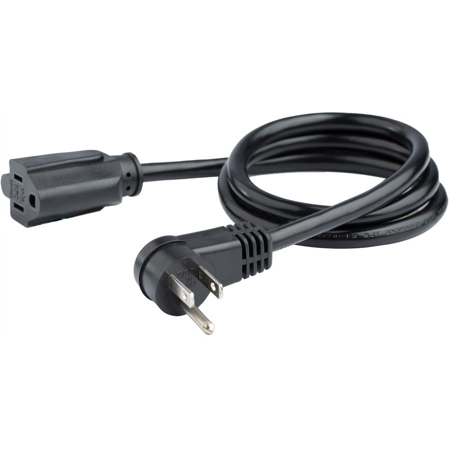 StarTech.com Flat Extension Cord - NEMA 5-15R to NEMA Right-Angle 5-15P - 3 ft.