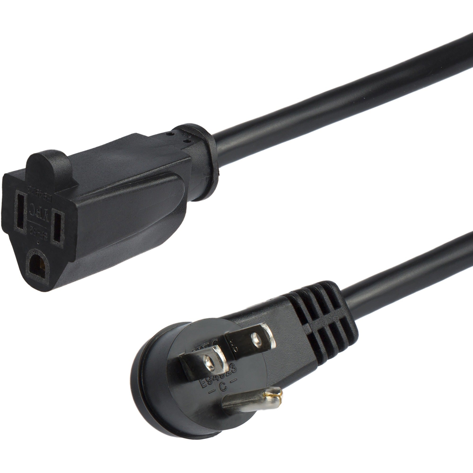 StarTech.com Flat Extension Cord - NEMA 5-15R to NEMA Right-Angle 5-15P - 3 ft.