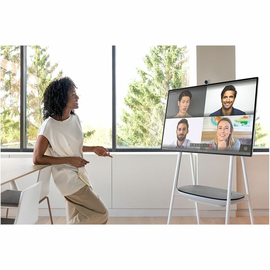 APC by Schneider Electric Smart-UPS Charge Mobile Battery for Microsoft Surface Hub 2S & Surface Hub 3
