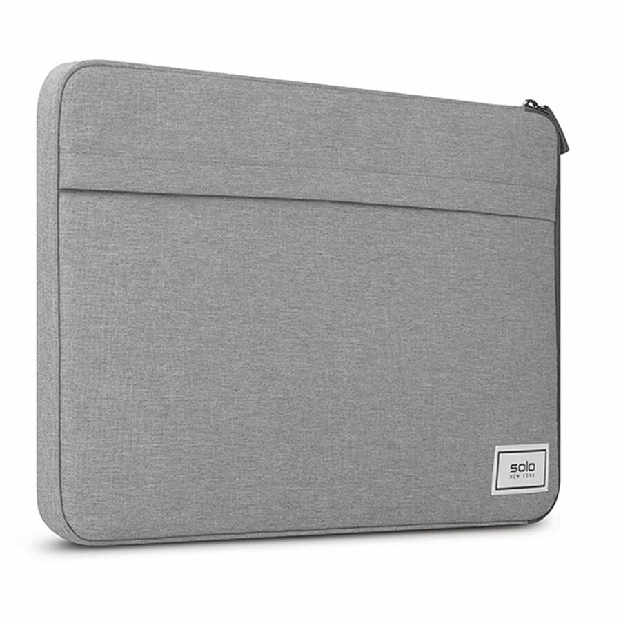 Solo Focus Carrying Case (Sleeve) for 15.6" Notebook - Gray