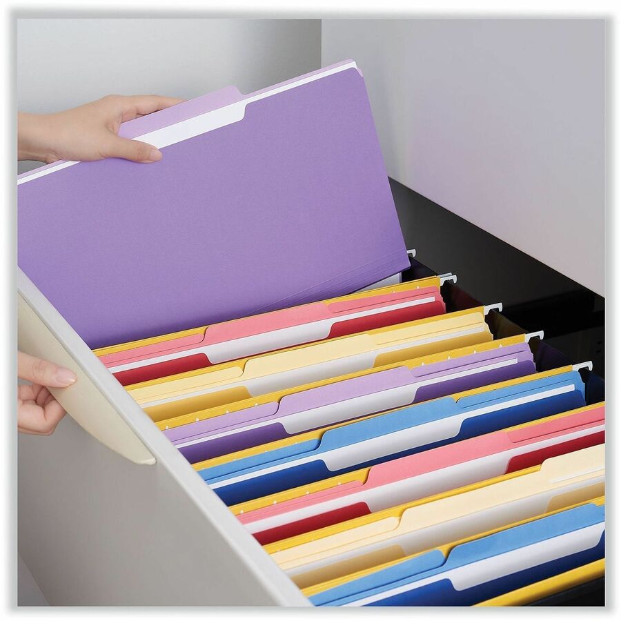 Universal 1/3 Tab Cut Legal Top Tab File Folders, 8 1/2" x 14", Assorted Tab Positions, 11 pt. Stock, Box of 100