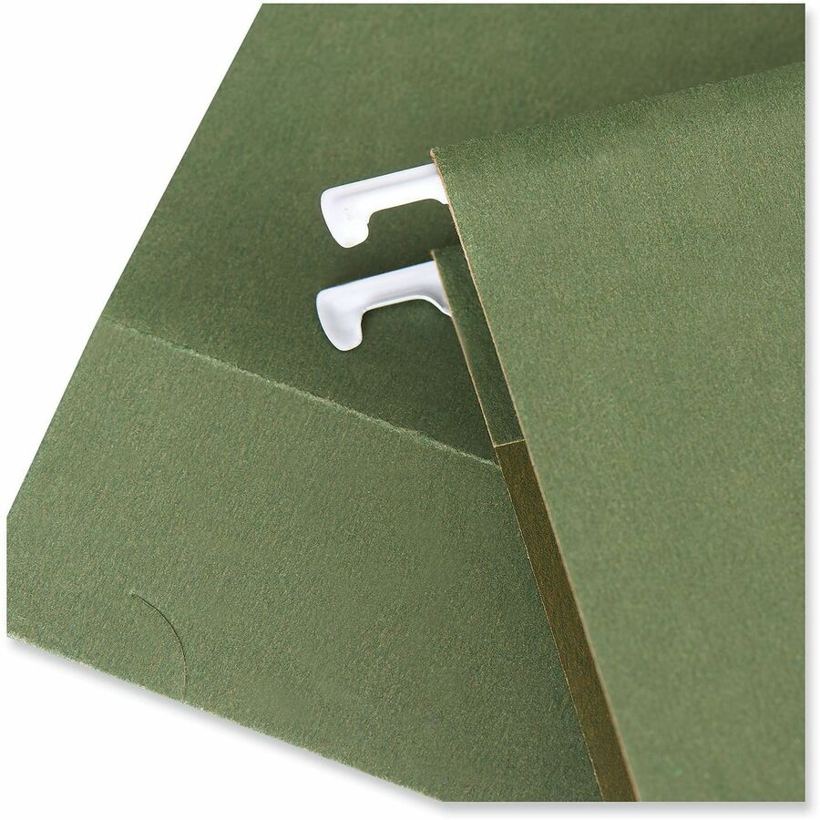 Universal 1/5 Tab Cut Letter Hanging Folder - 8 1/2" x 11" - 3" Expansion - Assorted Tab Position - 11 pt. - Stock - Standard Green - 25 Box