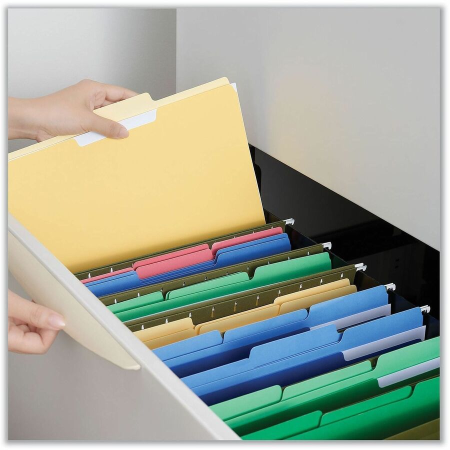 Universal 1/3 Tab Cut Legal Top Tab File Folders, 8.5" x 14", Assorted Tab Positions, 11 pt. Stock, Box of 100