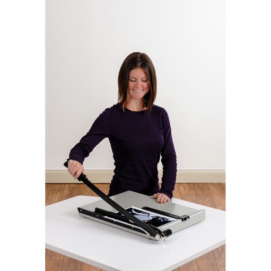 Dahle Vantage 18e Guillotine Paper Trimmer