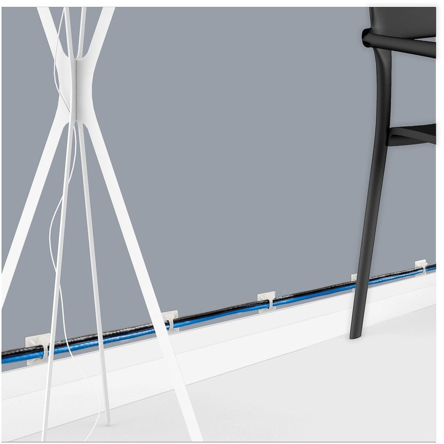 StarTech.com 100 Pack Cable Tie Mounts with Adhesive Tape for 0.21 in. (5.5 mm) Wide Ties