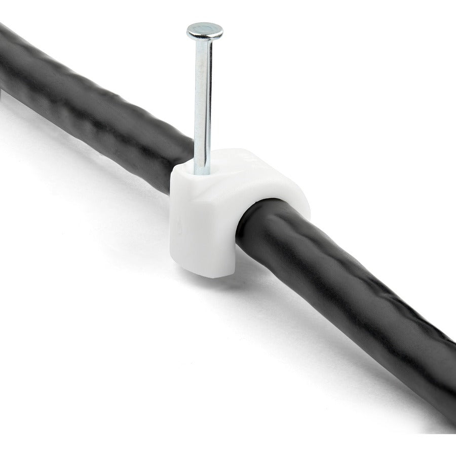 StarTech.com 100 Pack Large Cable Clips with Nail
