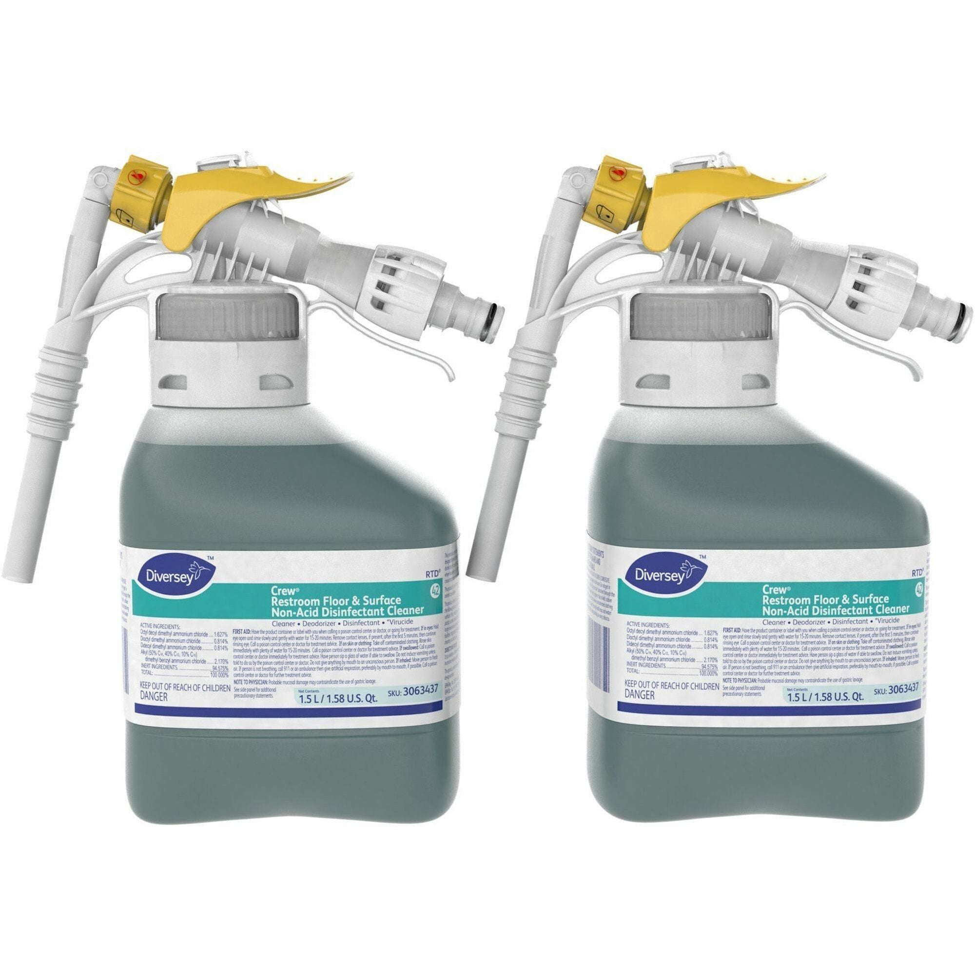 Diversey Crew Restroom Disinfectant Cleaner - 50.7 fl oz (1.6 quart) - Fresh Scent - Deodorize, Rinse-free - Green - 2 / Carton
