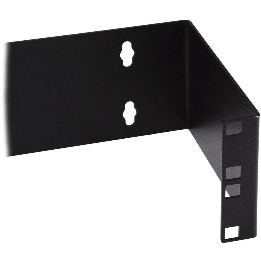 StarTech.com 2U 19in Hinged Wall Mount Bracket for Patch Panels
