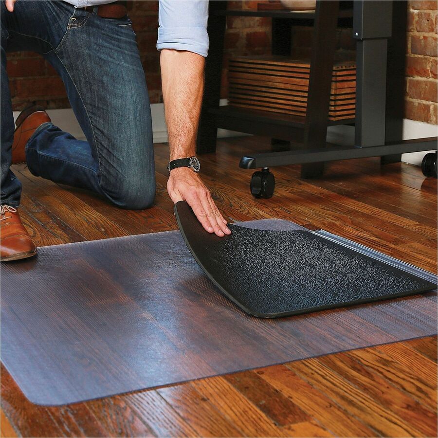 ES ROBBINS Sit or Stand Mat with Lip - Hard Floor36" Width - Lip Size 18" Length x 20" Width - Rectangular - Vinyl, Foam - Clear - 1 Each