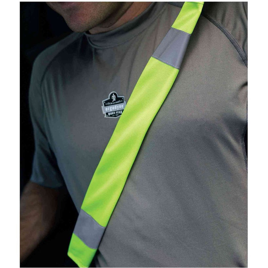 Ergodyne 8004 HI-Vis Seat Belt Cover, Lime, Polyester, 3" x 0.5" x 18.5", 6 per Carton