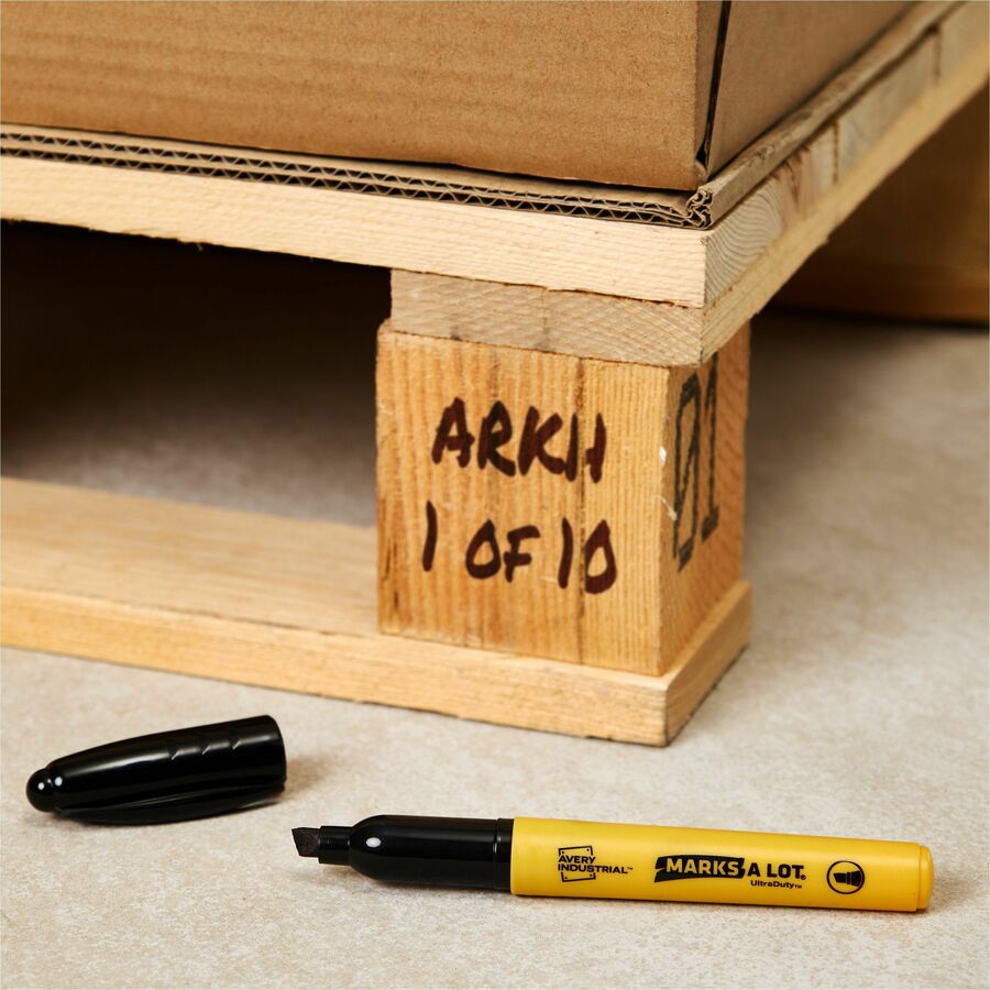 Avery Ultra Duty Marks-A-Lot Permanent Markers - 0.5 mm Chisel Marker Point - Black Ink - 12 / Pack