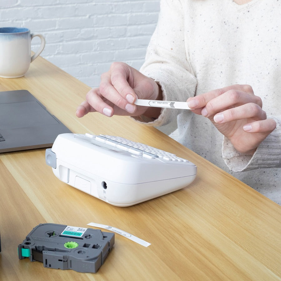 P-touch P-touch PT-D220 Home/Office Everyday Label Maker
