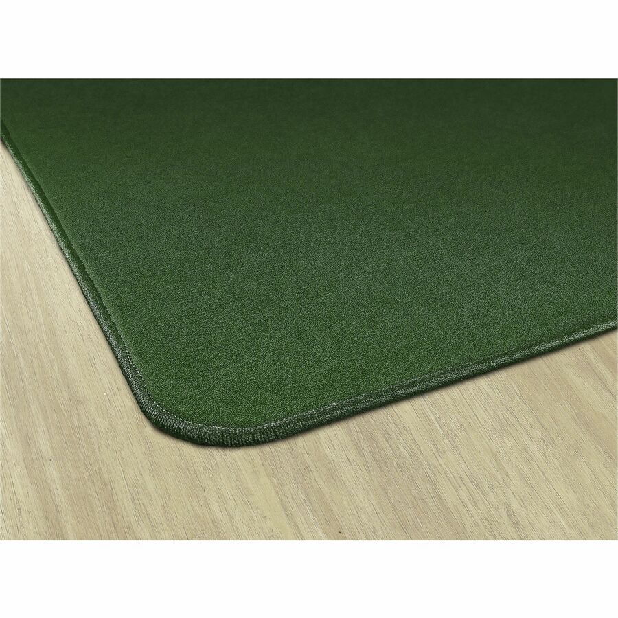 Flagship Carpets Americolors Solid Color Rug - Floor Rug - Traditional - 72" Length x 48" Width - Rectangle - Clover - Nylon