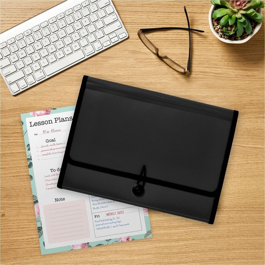 Avery Expanding File Folder, 7 Pockets, 425 Sheet Capacity, Letter/A4 Size, Polypropylene/Plastic/Fabric, Black, 1 Each