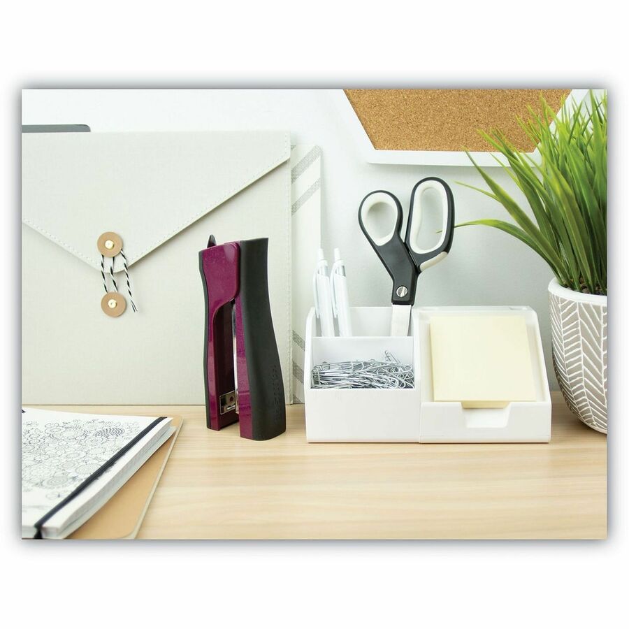 Staples Upto 20 Sheet - Holds Upto 210 Staple - Full Strip - Magenta - 1 Each