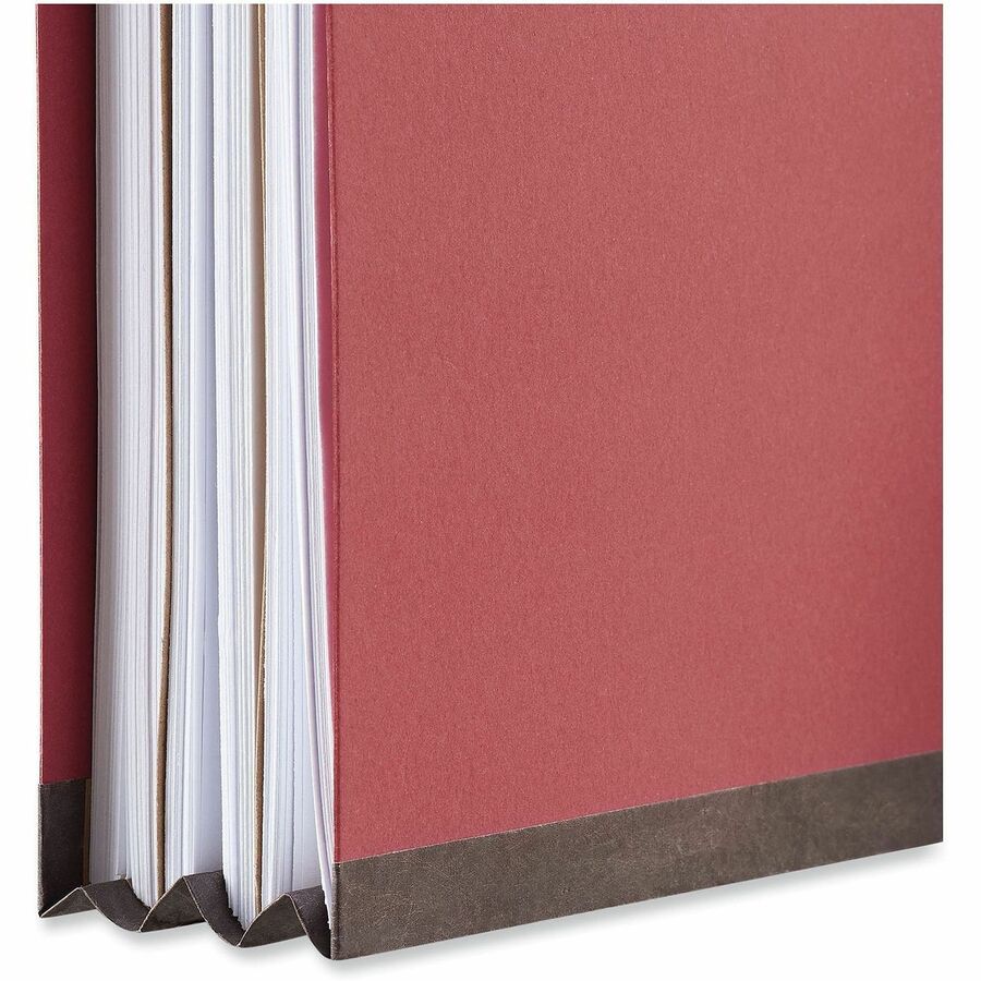 Universal Red Letter Classification Folder, 2/5 Tab Cut, 2" Expansion, 4 Fasteners, 1 Divider, Top Tab Right of Center, 10/Box