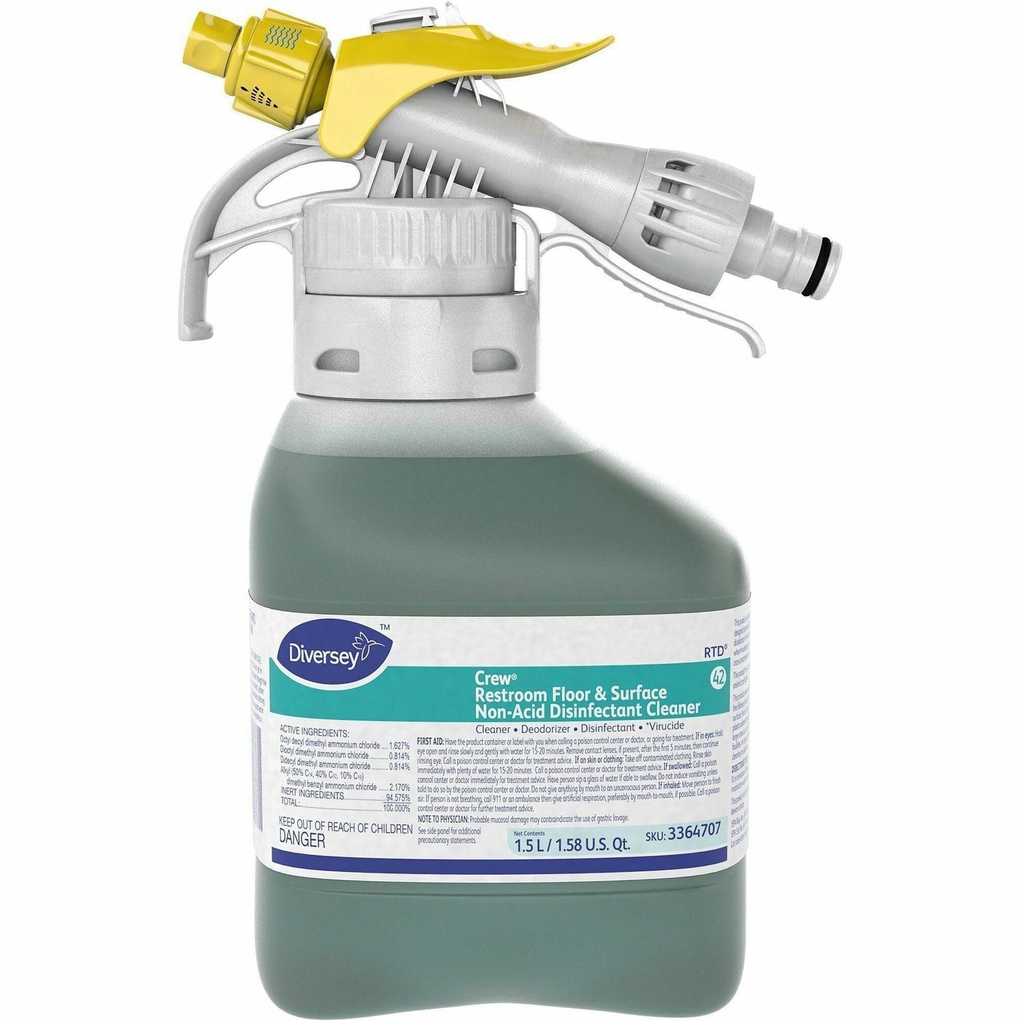 Diversey Crew Restroom Disinfectant Cleaner, Concentrate Liquid, Fresh Scent, Green, 50.7 fl oz (1.6 quart), 1 Each