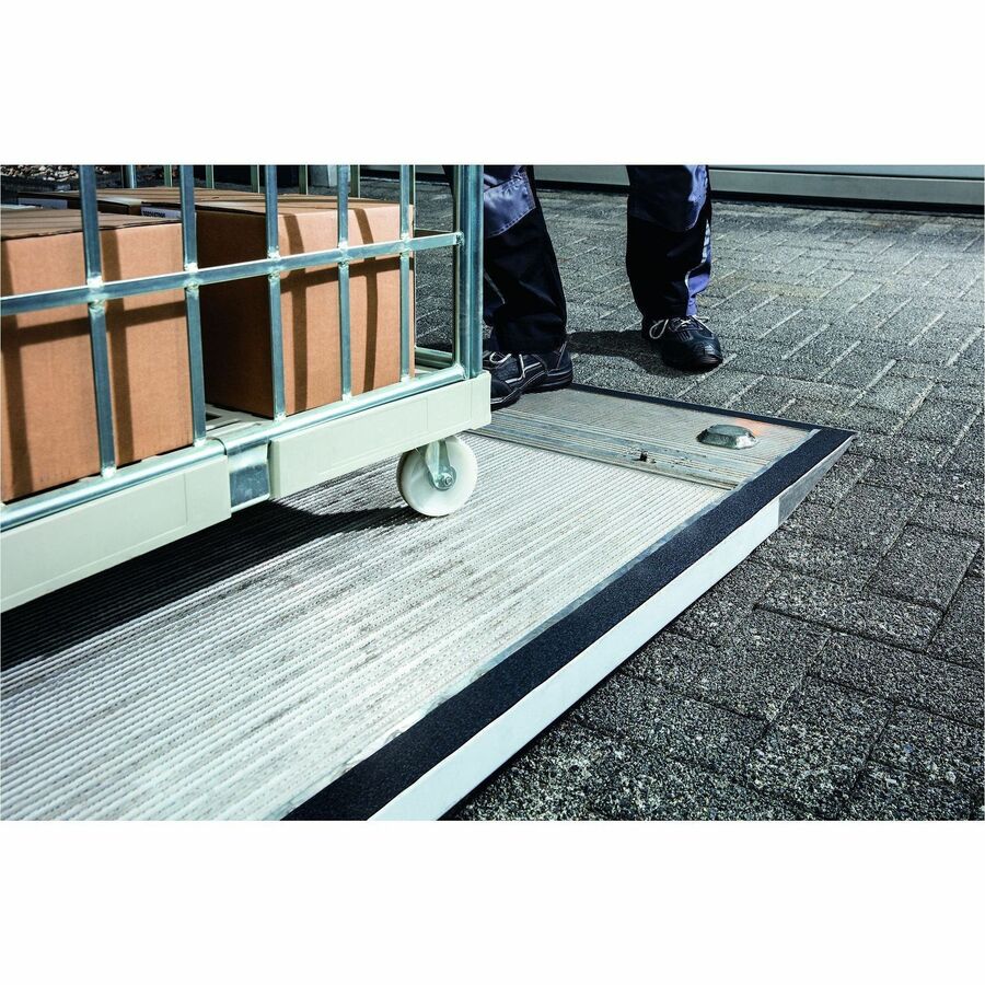 DURABLE GRIP+ Anti-Slip Tape