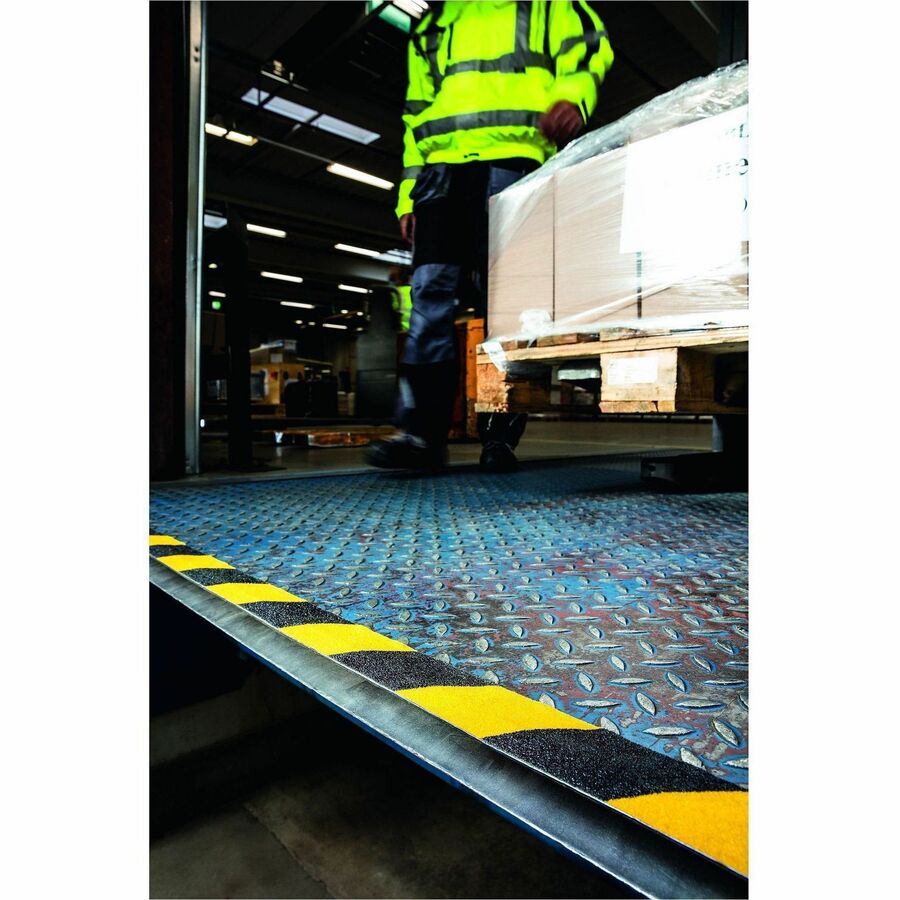 DURABLE GRIP+ Anti-Slip Tape