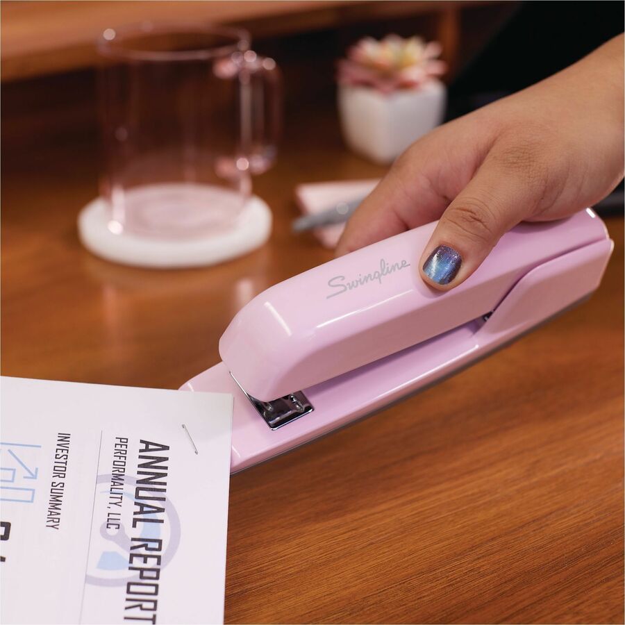 Swingline 747 Business Stapler - Staples Upto 30 Sheet - Blush Pink - Die-cast Metal - 1 Each