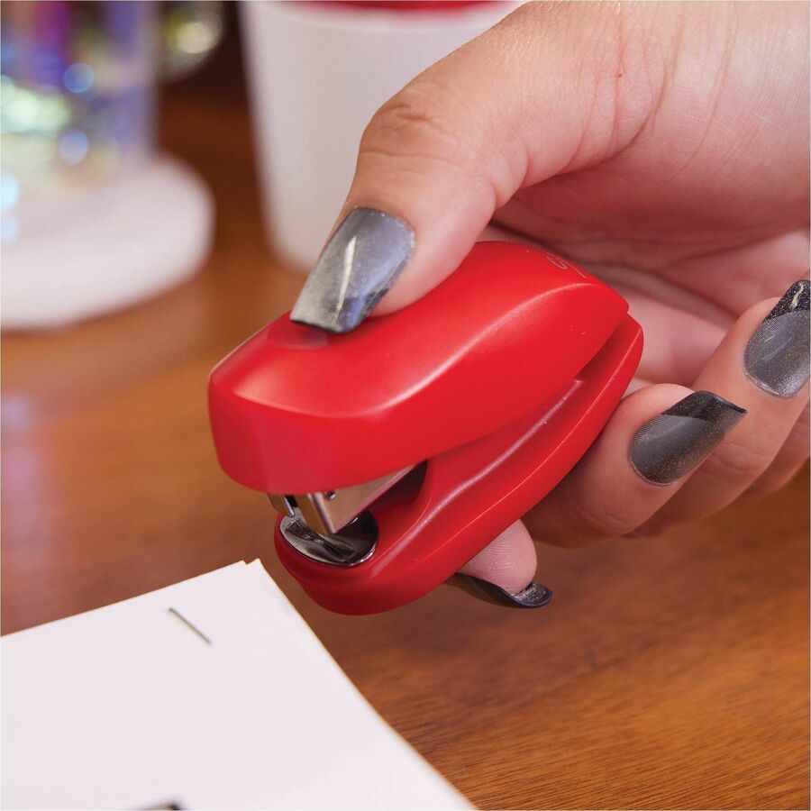 Staples Upto 12 Sheet - Mini - Rio Red - 1 Each