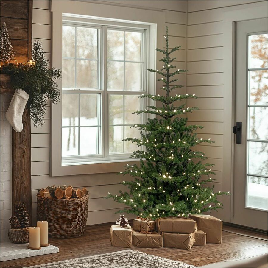 National Tree 6.5-Foot Norwegian Spruce Christmas Tree with 650 Clear Lights, Green, Includes Metal Stand, 1 Each