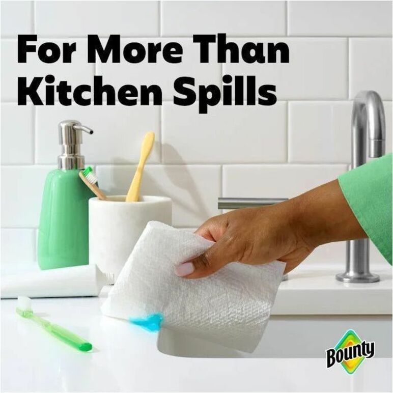 Bounty Select-A-Size Paper Towels, 2 Ply, 123 Sheets per Roll, Diamond Texture, White, 6 Rolls per Carton
